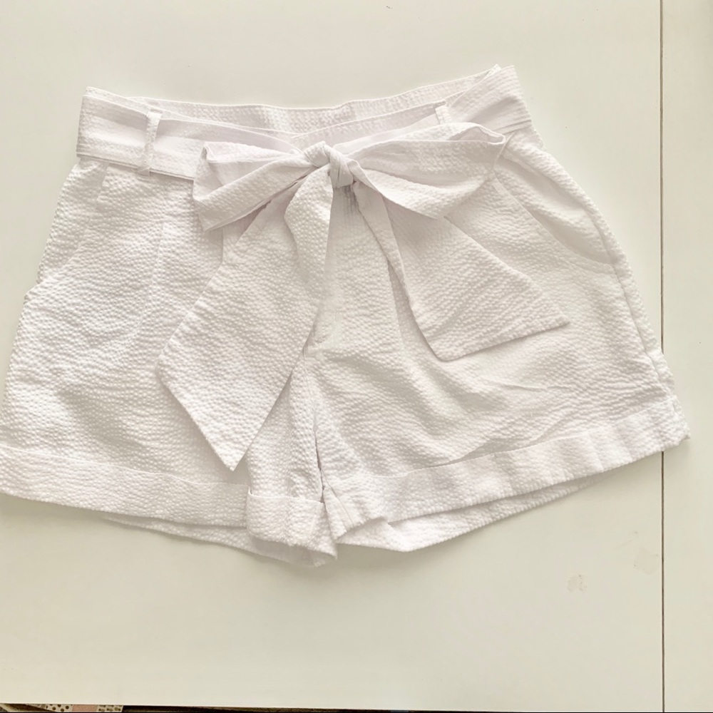 BOW SHORTS Lauren James white seersucker